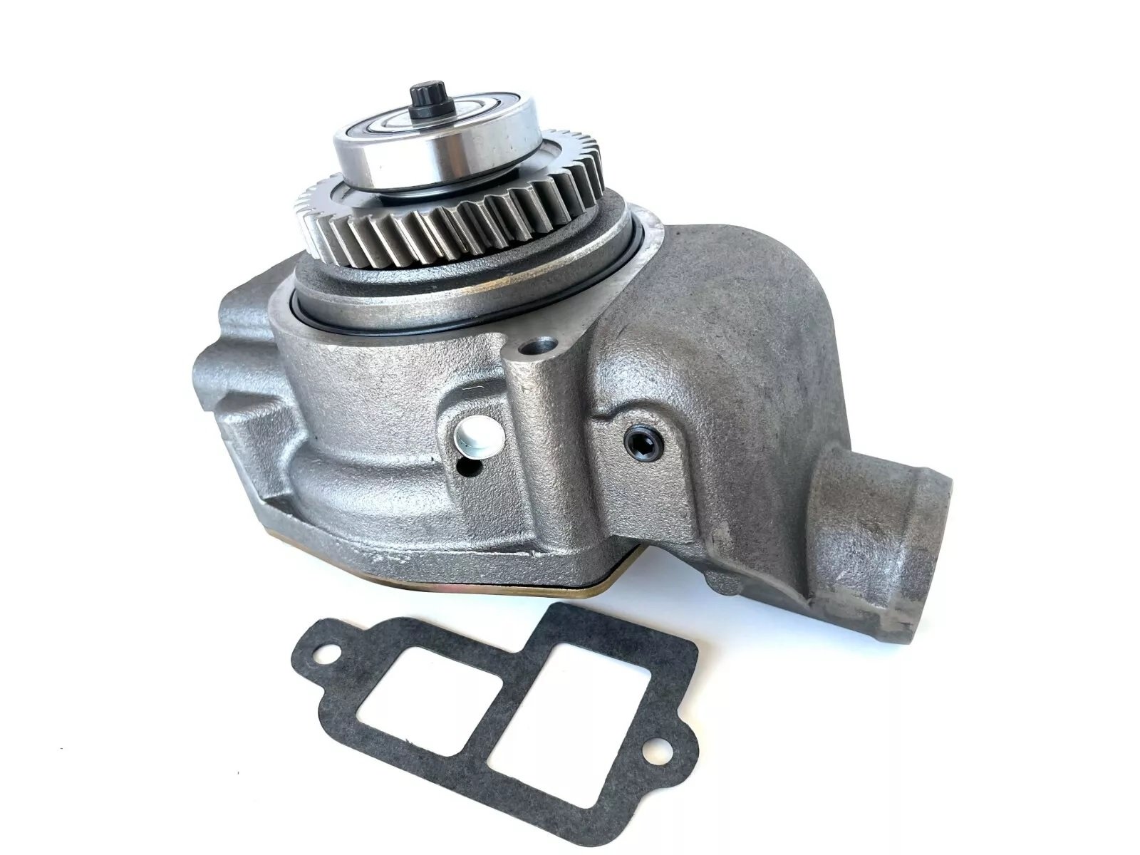 Water Pump 2W8001 7N5909 1727767 for CAT 3304 3306 Engines – Fits D4H, D6H, D7G Dozers